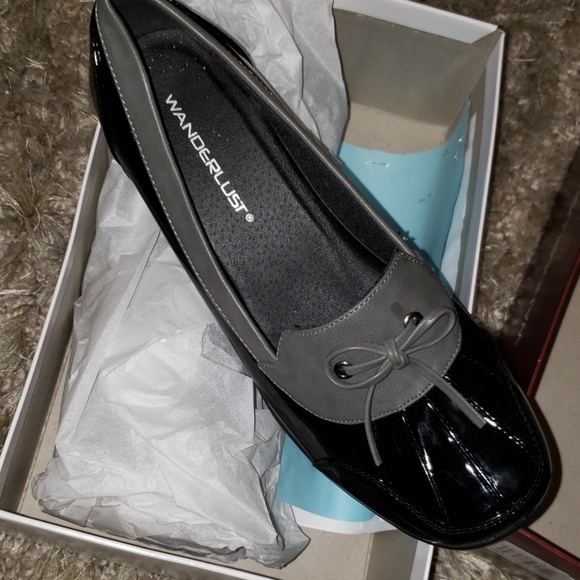 NEW PATENT LEATHER AND LEATHER SHOES - Picture 4 of 6